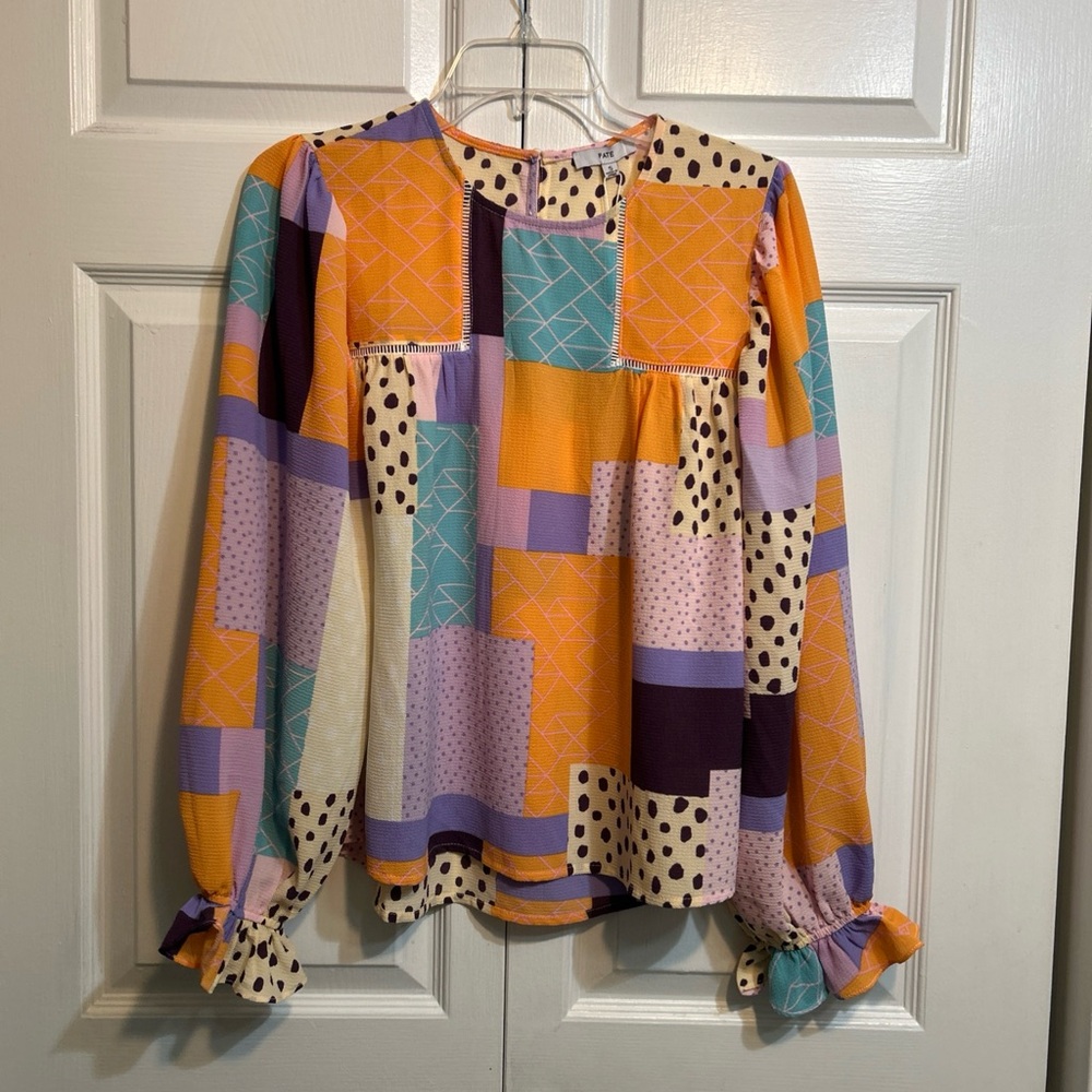 NWT FATE Multicolor Print Long Balloon Sleeve Blouse Size S Small Tunic Top